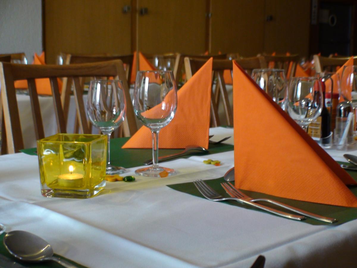 Hotel Restaurant Simplon 프루티겐 외부 사진