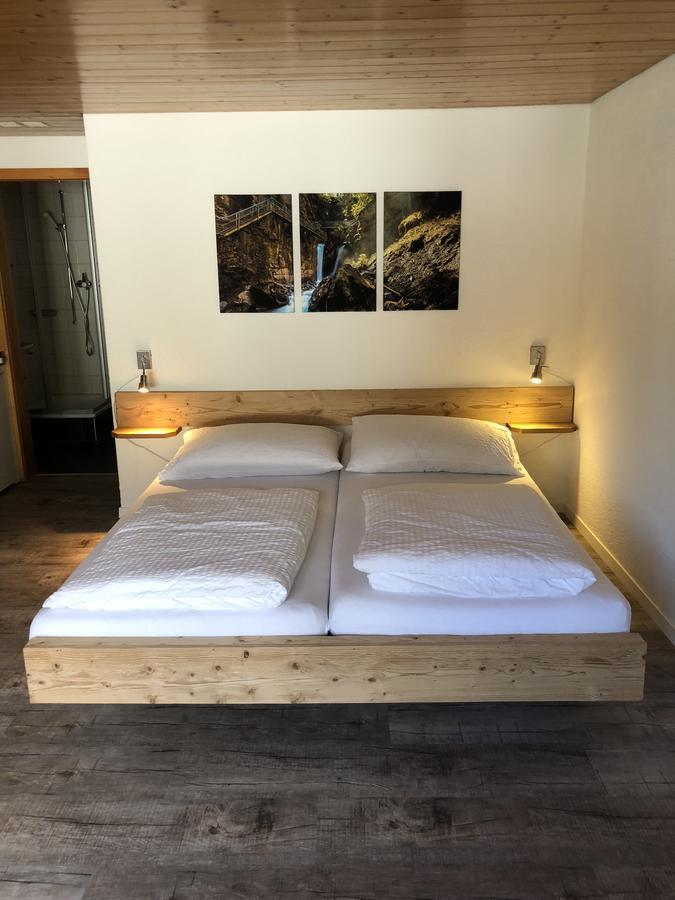 Hotel Restaurant Simplon 프루티겐 외부 사진