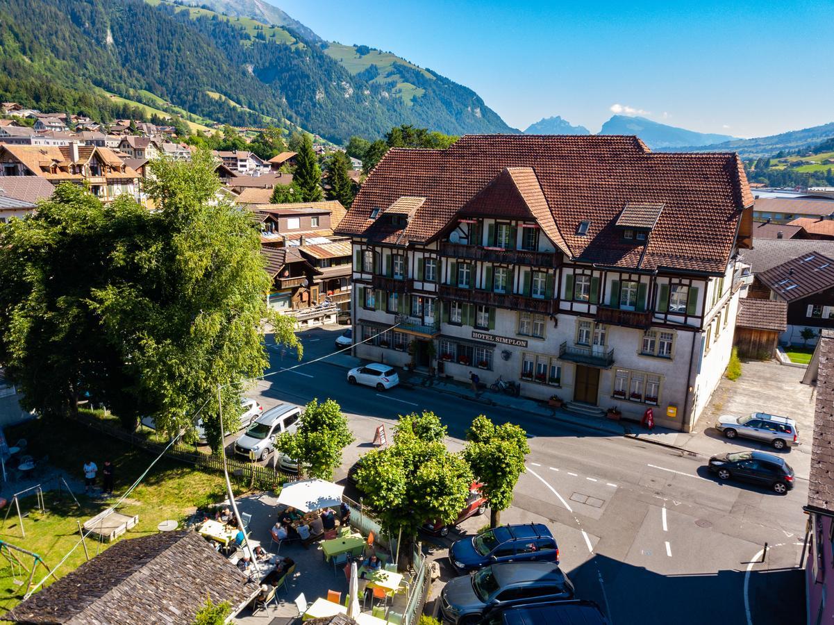 Hotel Restaurant Simplon 프루티겐 외부 사진